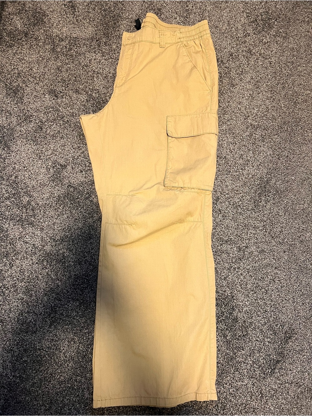 H&M Divided Women's Boot Cut Cargo Pants in classic Khaki Tan